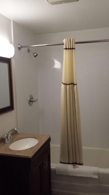 Budget Inn Fairport Ruang foto